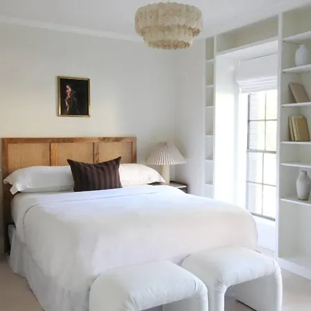 Mr. Nomad: Casa Bohem In Uptown Apartment